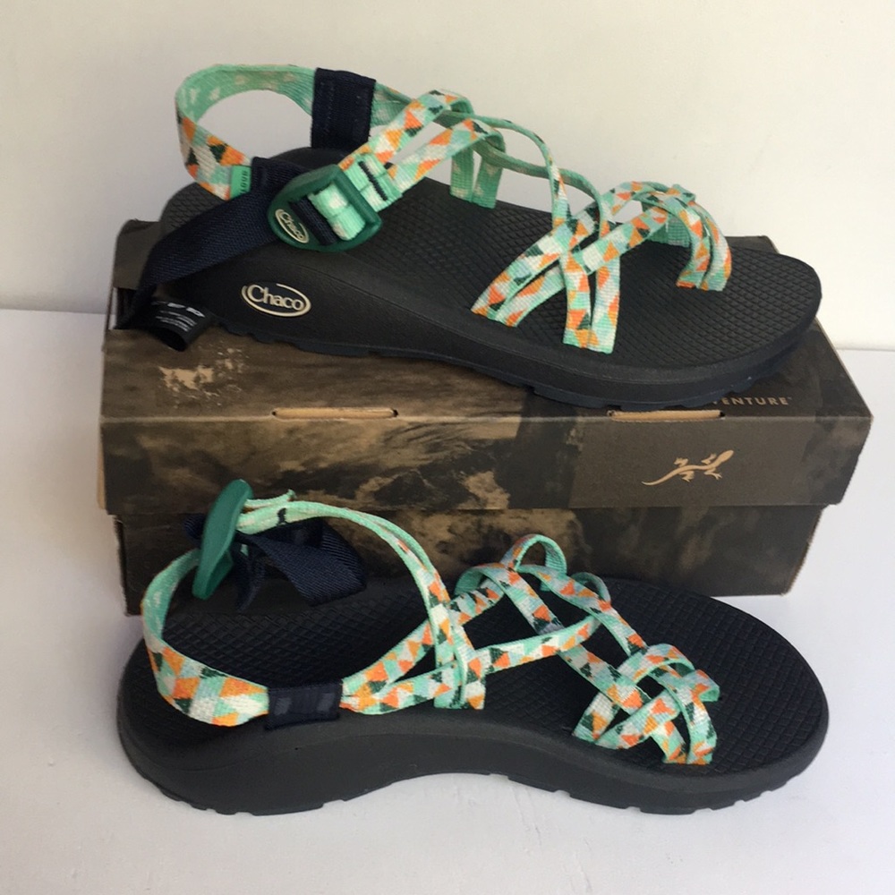 Chaco sandals NEW! 8